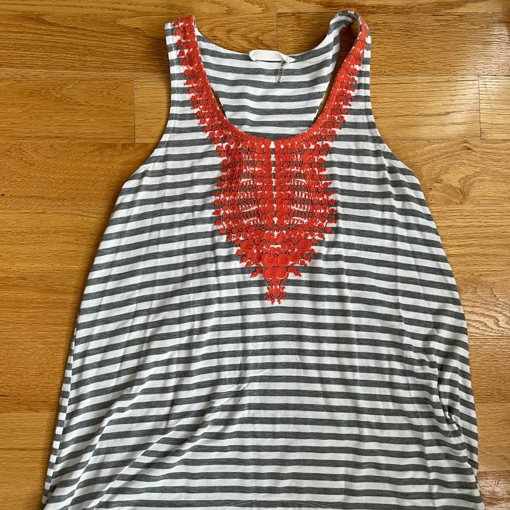 Le Sample Flowy Racerback Tank - Picture 1 of 2